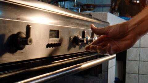 "Mutti - Ogni Giorno DC" directed by Luis Cervero